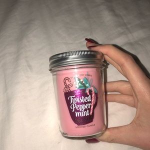 Bath and Bodyworks Candle
